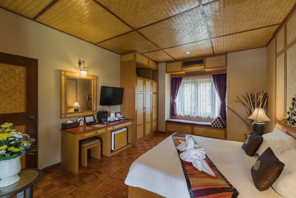 Coral Hotel Bangsaphan Bang Saphan Εξωτερικό φωτογραφία