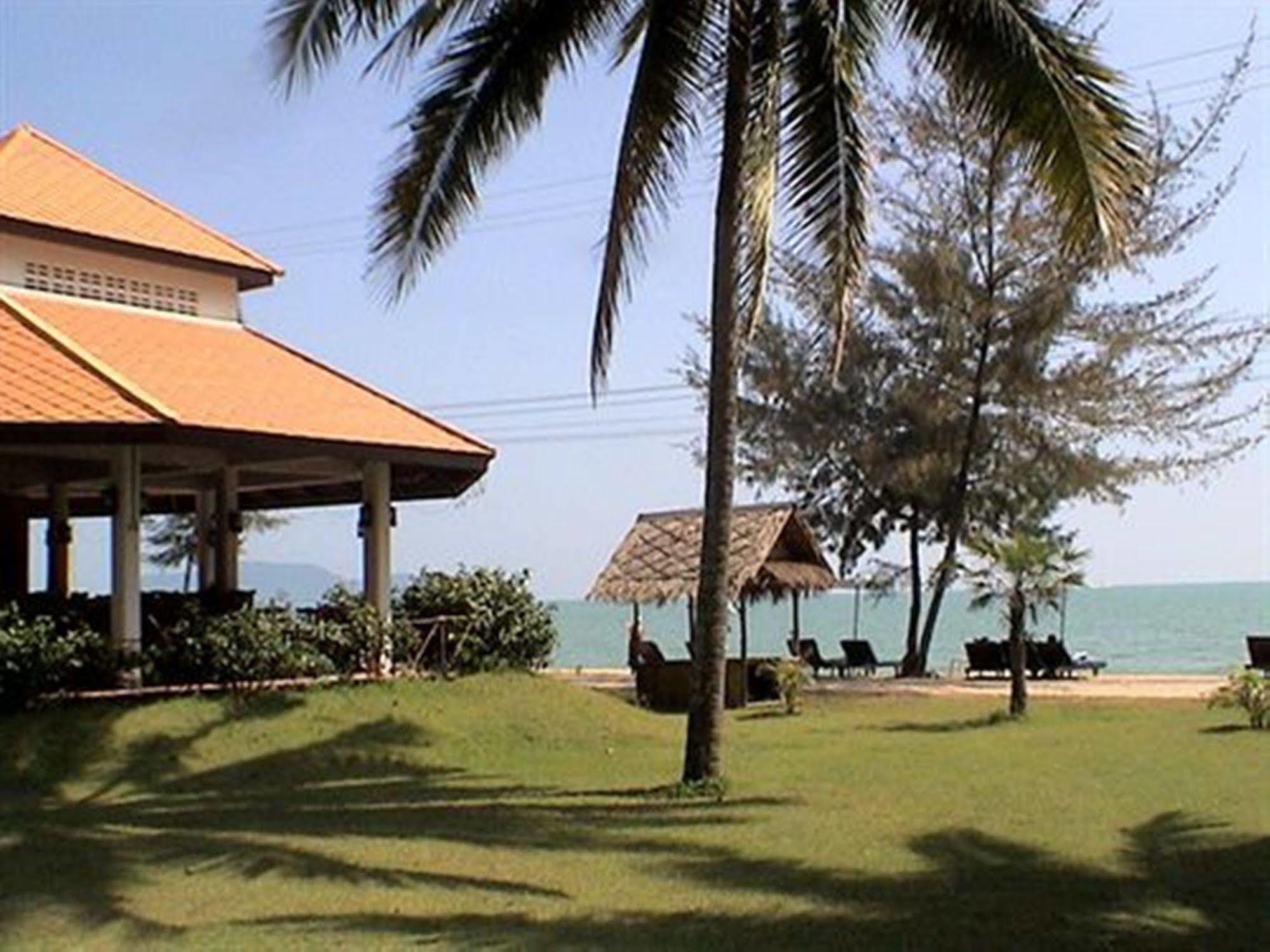 Coral Hotel Bangsaphan Bang Saphan Εξωτερικό φωτογραφία