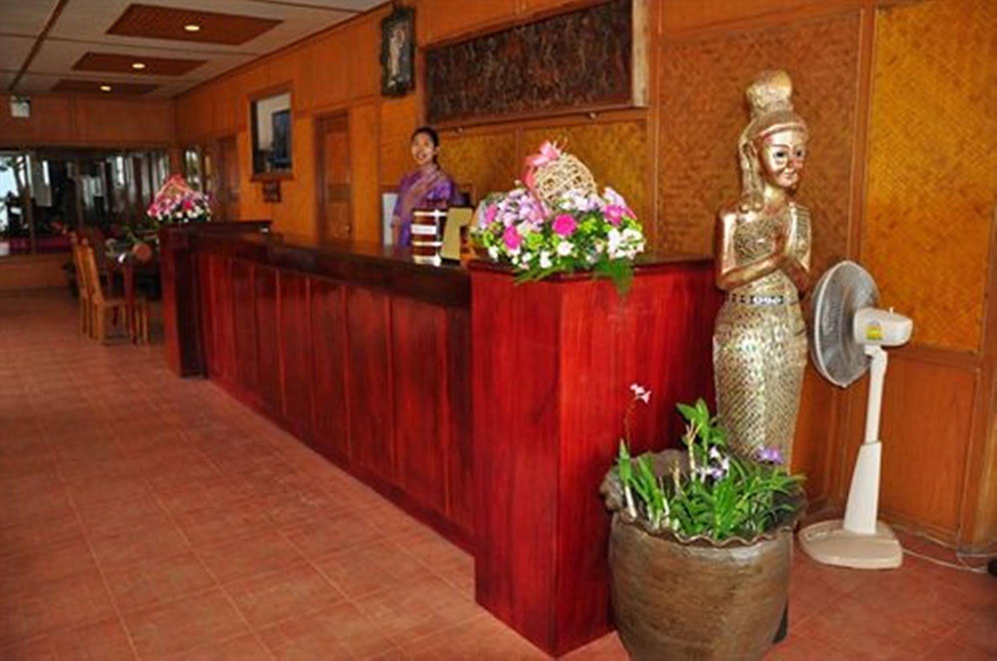 Coral Hotel Bangsaphan Bang Saphan Εξωτερικό φωτογραφία